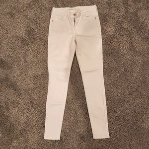 White Old Navy Rockstar Jeans